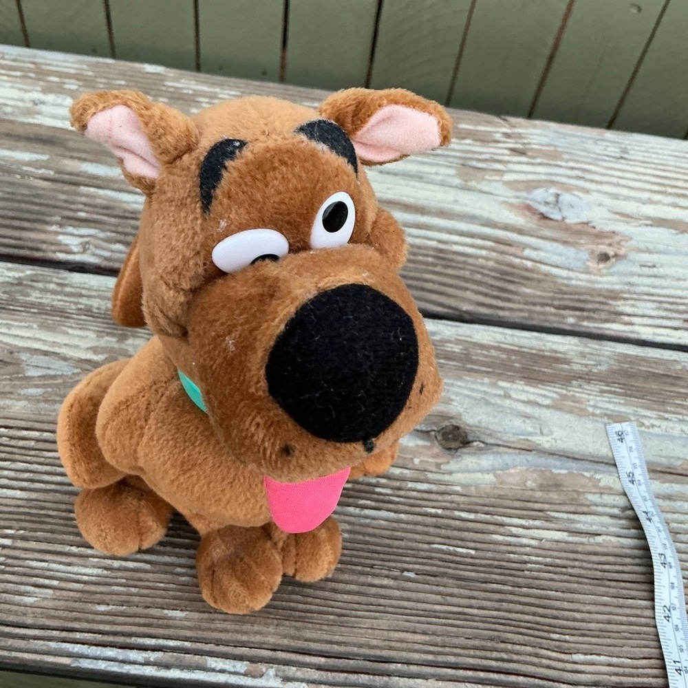Scooby-Doo Plush Toy with Blue Collar Scooby Doo Dizzy Dog Collectable - Picture 4 of 6